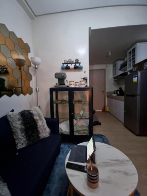 Cozy Staycation near Sm Fairview